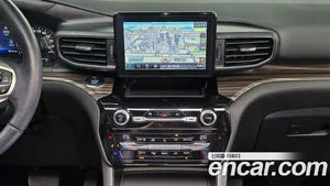 Ford Explorer, 2021 — миниатюра 23