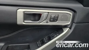 Ford Explorer, 2021 — миниатюра 24