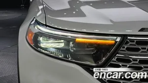 Ford Explorer, 2021 — миниатюра 7