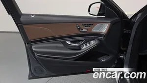 Mercedes-Benz S-Class, 2018 — миниатюра 14