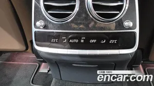 Mercedes-Benz S-Class, 2018 — миниатюра 38