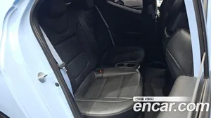 Hyundai Veloster, 2018 — миниатюра 17