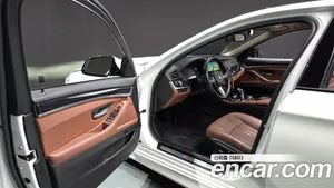 BMW 5-Series, 2016 — миниатюра 10