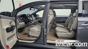 Kia Carnival, 2017 — миниатюра 31