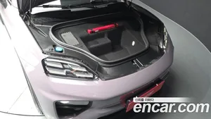 Porsche Macan, 2025 — миниатюра 6