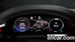 Porsche Macan, 2025 — миниатюра 8