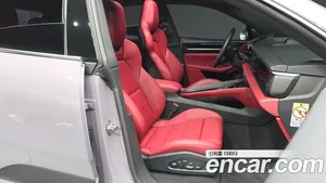 Porsche Macan, 2025 — миниатюра 11