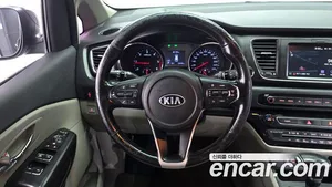 Kia Carnival, 2018 — миниатюра 20