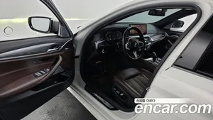 BMW 5-Series, 2022 — миниатюра 13