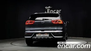 Kia Niro, 2016 — миниатюра 4