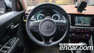 Kia Niro, 2016 — миниатюра 19