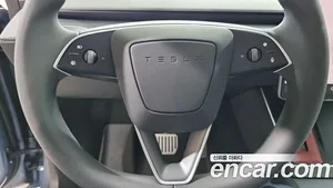 Tesla Model Y, 2025 — миниатюра 12