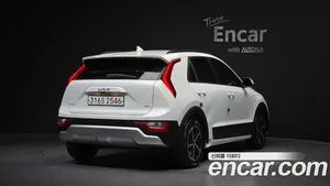 Kia Niro, 2022 — миниатюра 1