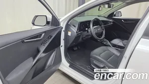 Kia Niro, 2022 — миниатюра 12