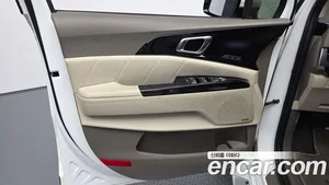 Kia Carnival, 2022 — миниатюра 15