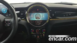 Mini Cooper, 2023 — миниатюра 19