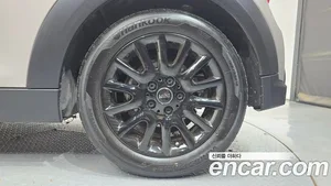 Mini Cooper, 2023 — миниатюра 7