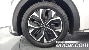 Kia EV6, 2022 — миниатюра 5
