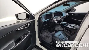 Kia EV6, 2022 — миниатюра 10