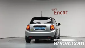 Mini Cooper, 2023 — миниатюра 3