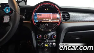 Mini Cooper, 2023 — миниатюра 18