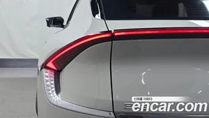Kia EV6, 2024 — миниатюра 8