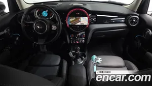 Mini Cooper, 2024 — миниатюра 9