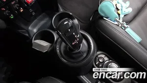 Mini Cooper, 2024 — миниатюра 11