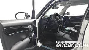 Mini Cooper, 2024 — миниатюра 12