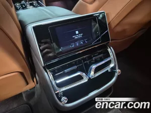 Bentley Flying Spur, 2022 — миниатюра 17