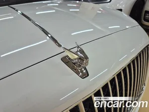 Bentley Flying Spur, 2022 — миниатюра 18