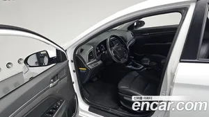 Hyundai Avante, 2016 — миниатюра 13