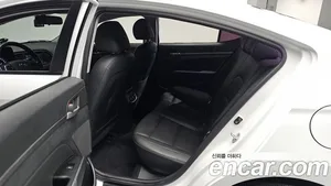 Hyundai Avante, 2016 — миниатюра 17