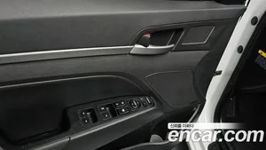 Hyundai Avante, 2016 — миниатюра 25