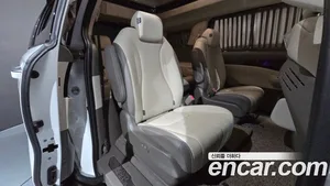 Kia Carnival, 2024 — миниатюра 17