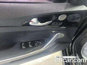 Kia Stinger, 2017 — миниатюра 16