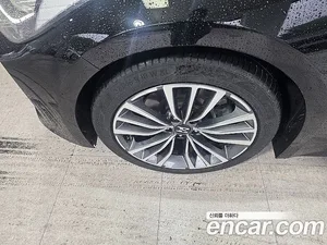 Kia Stinger, 2017 — миниатюра 19