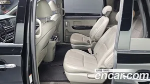 Kia Carnival, 2016 — миниатюра 17