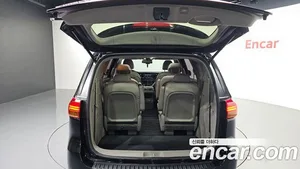 Kia Carnival, 2016 — миниатюра 32