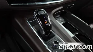 Cadillac Escalade, 2022 — миниатюра 9