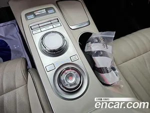 Genesis GV70, 2023 — миниатюра 7