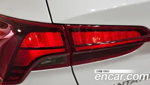 Hyundai Santa Fe, 2022 — миниатюра 9