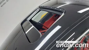 Mercedes-Benz Amg gt, 2025 — миниатюра 12