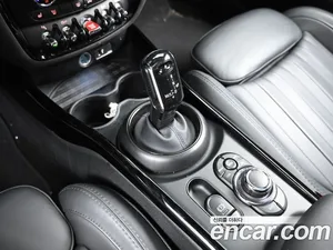 Mini Clubman, 2023 — миниатюра 9