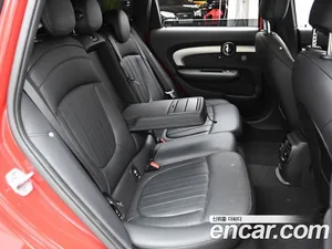 Mini Clubman, 2023 — миниатюра 12