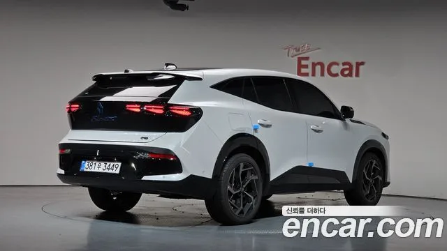 Renault Filante, 2026 — фото автомобиля из Кореи