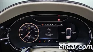 Bentley Flying Spur, 2023 — миниатюра 11