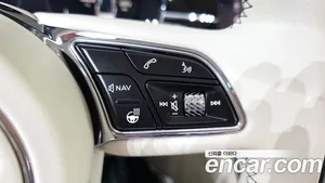 Bentley Flying Spur, 2023 — миниатюра 26