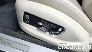 Bentley Flying Spur, 2023 — миниатюра 27