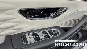 Bentley Flying Spur, 2023 — миниатюра 28
